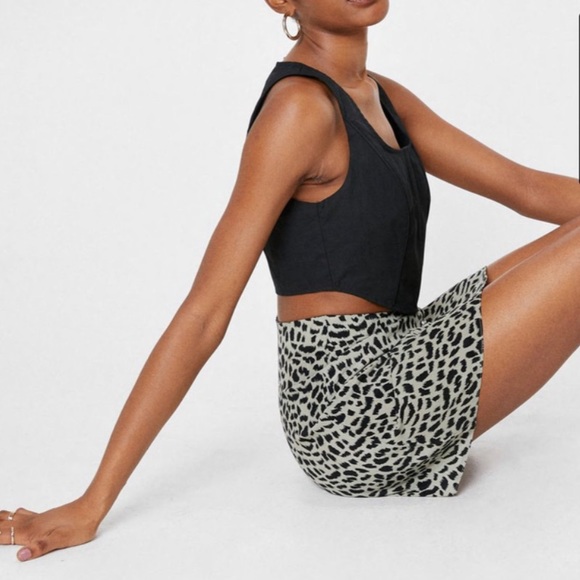 Nasty Gal Size 8 Mini Skirt - Picture 2 of 12